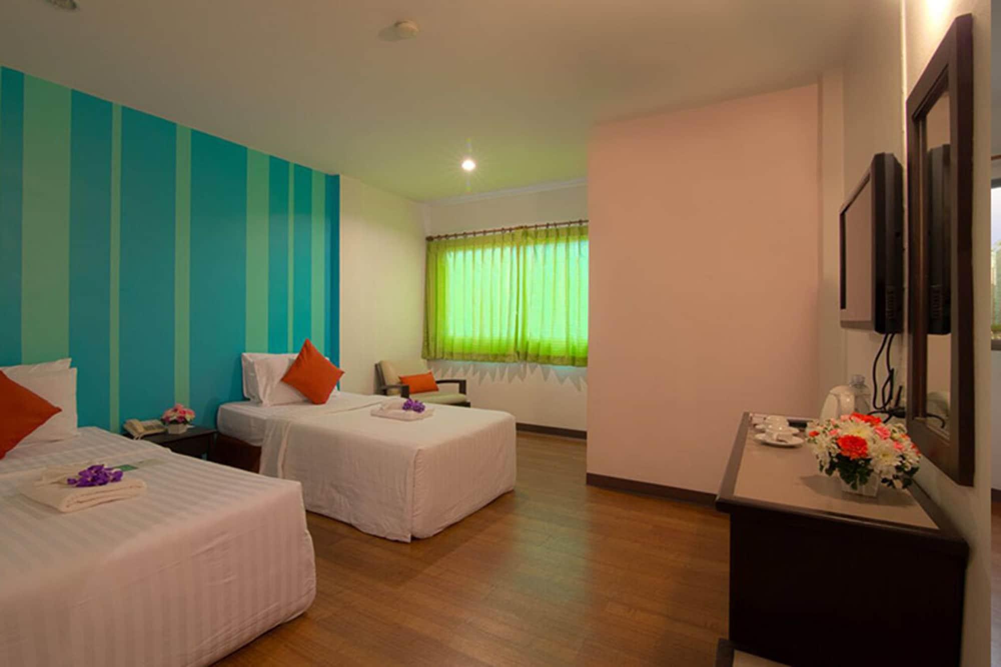 Woraburi Sukhumvit Hotel Бангкок Екстер'єр фото