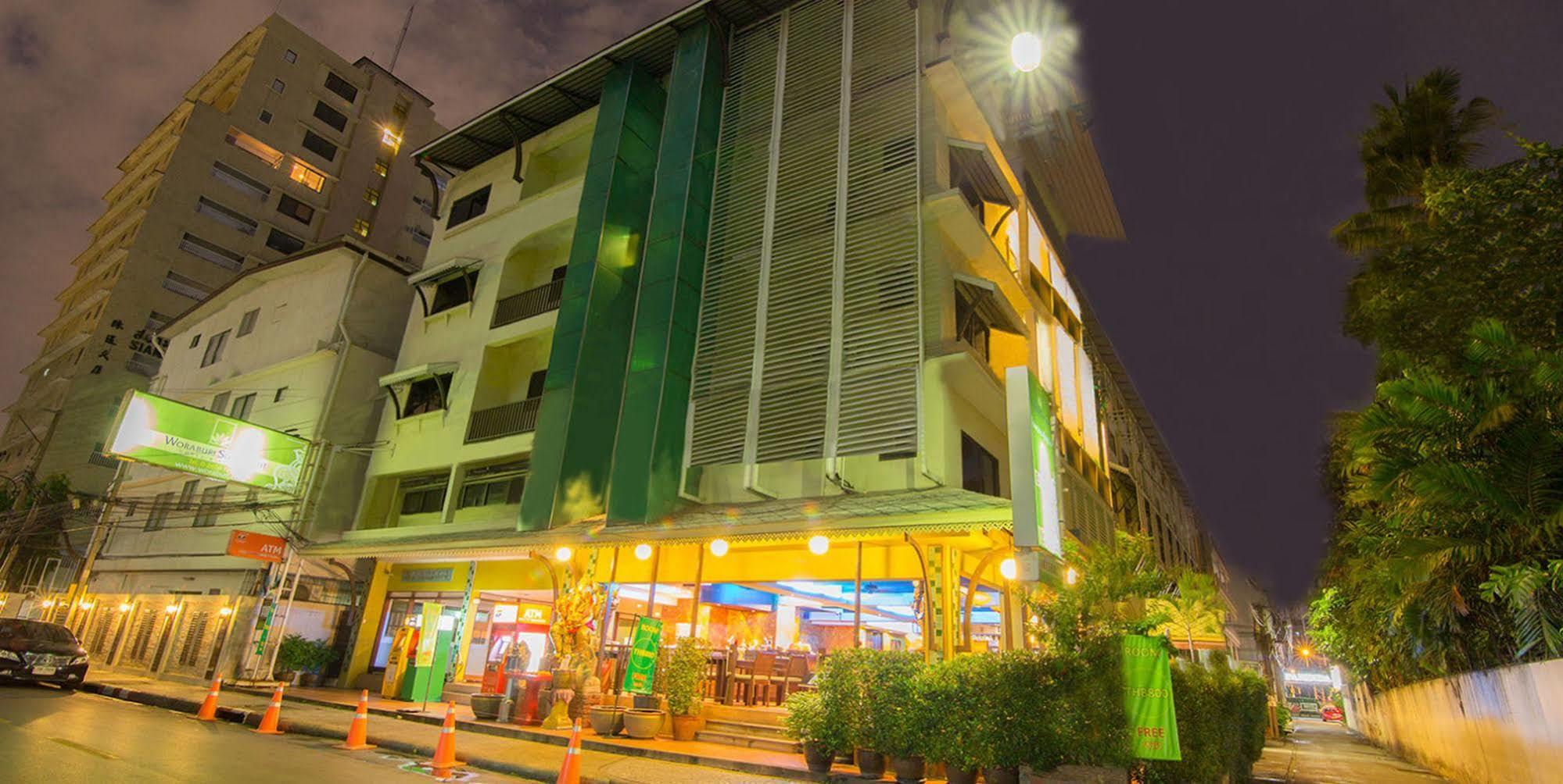 Woraburi Sukhumvit Hotel Бангкок Екстер'єр фото